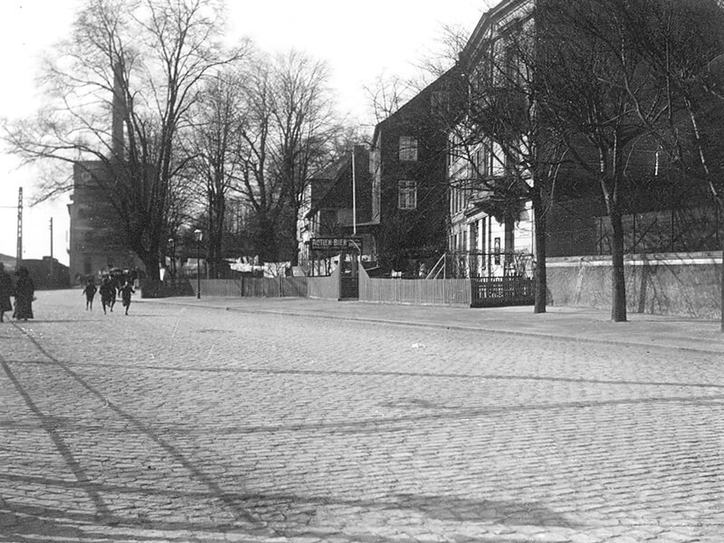 Ostansicht Neumühlens um 1913