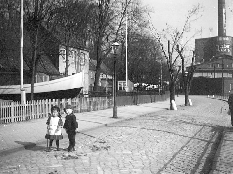 Westansicht Neumühlens um 1913