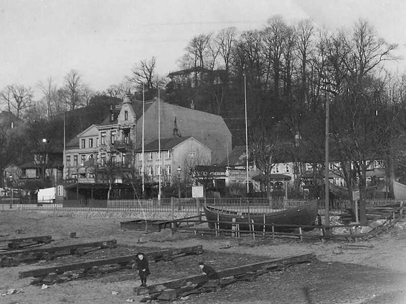 Bootsbauerei Lührs in Neumühlen um 1920