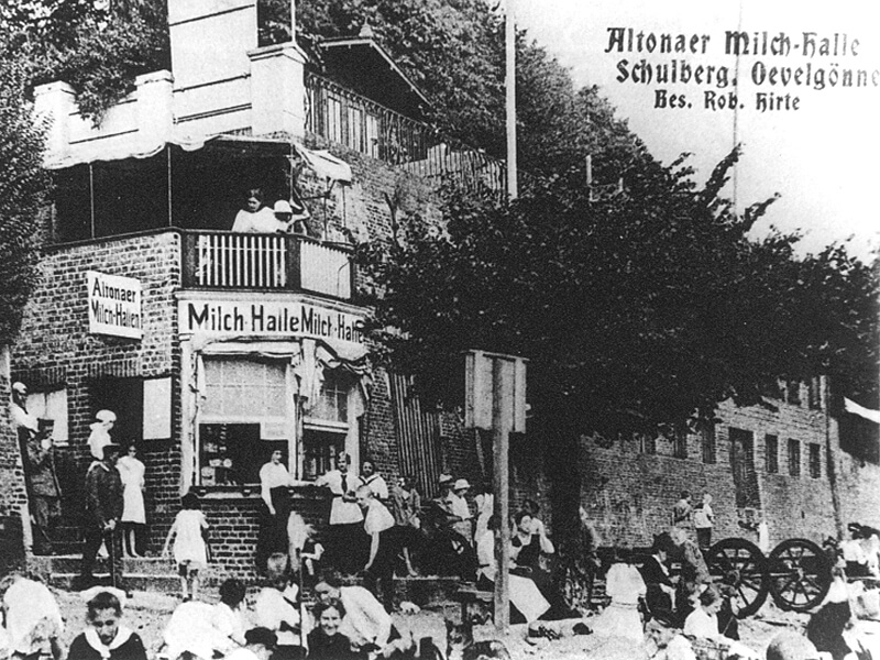 Altonaer Milchhalle (heutige Strandperle) um 1925